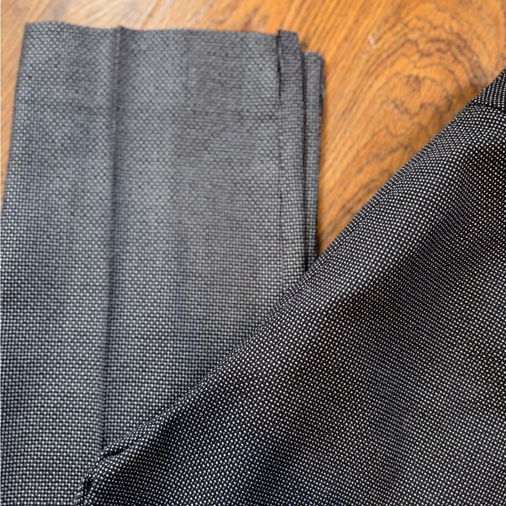 Lafayette 148 New York Black Textured Pants, Size 4 - Picture 2 of 8